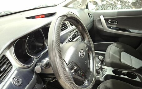 KIA cee'd III, 2012 год, 930 000 рублей, 24 фотография