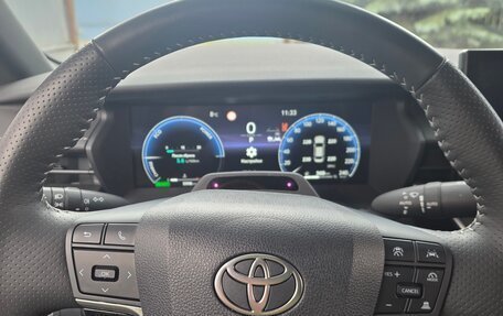 Toyota Camry, 2025 год, 4 110 000 рублей, 3 фотография