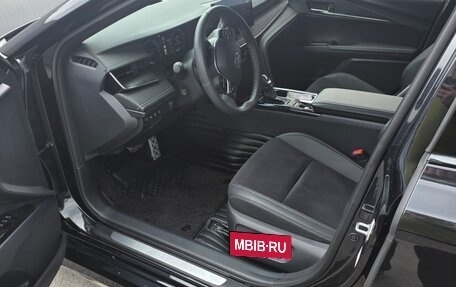 Toyota Camry, 2025 год, 4 110 000 рублей, 7 фотография