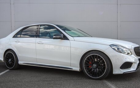 Mercedes-Benz E-Класс, 2014 год, 1 949 000 рублей, 2 фотография