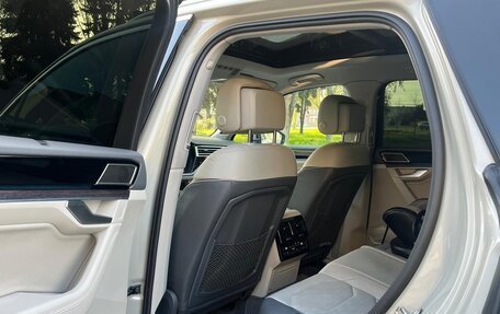 Volkswagen Touareg III, 2021 год, 4 990 000 рублей, 11 фотография