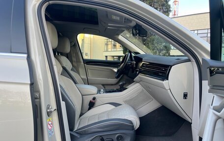 Volkswagen Touareg III, 2021 год, 4 990 000 рублей, 16 фотография