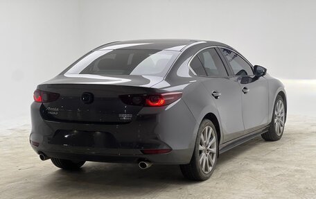 Mazda 3, 2021 год, 2 010 000 рублей, 13 фотография