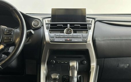 Lexus NX I, 2016 год, 2 390 000 рублей, 14 фотография