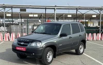 Chevrolet Niva I рестайлинг, 2017 год, 699 000 рублей, 1 фотография