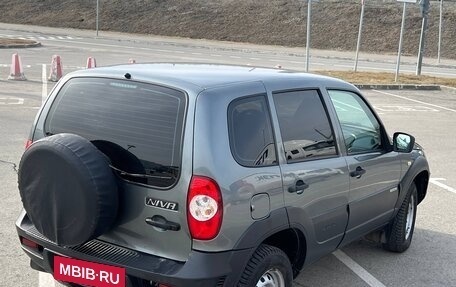 Chevrolet Niva I рестайлинг, 2017 год, 699 000 рублей, 10 фотография