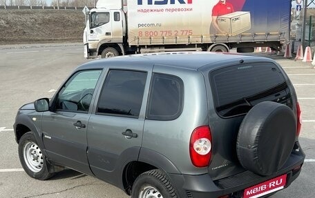 Chevrolet Niva I рестайлинг, 2017 год, 699 000 рублей, 9 фотография