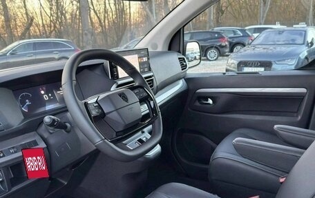 Peugeot Traveller I, 2025 год, 4 120 000 рублей, 10 фотография