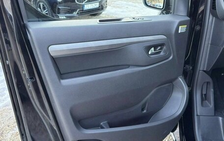 Peugeot Traveller I, 2025 год, 4 120 000 рублей, 34 фотография