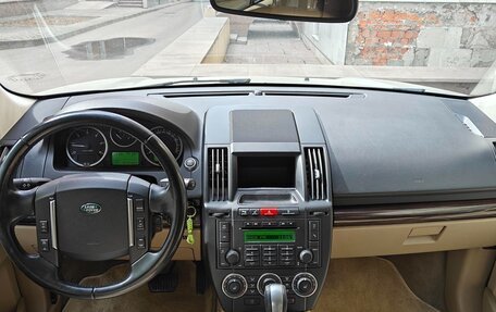 Land Rover Freelander II рестайлинг 2, 2011 год, 1 850 000 рублей, 11 фотография