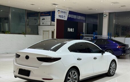 Mazda 3, 2021 год, 1 871 000 рублей, 4 фотография