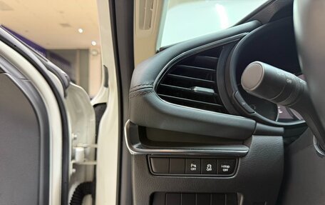 Mazda 3, 2021 год, 1 871 000 рублей, 9 фотография