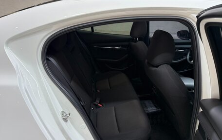 Mazda 3, 2021 год, 1 871 000 рублей, 20 фотография