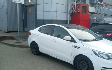 KIA Rio III рестайлинг, 2017 год, 550 000 рублей, 2 фотография