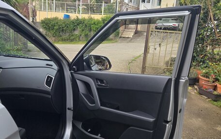 Hyundai Creta I рестайлинг, 2019 год, 2 100 000 рублей, 10 фотография