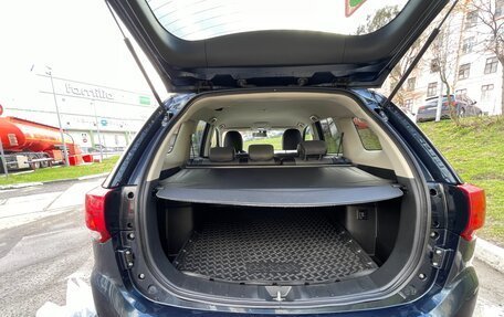 Mitsubishi Outlander III рестайлинг 3, 2018 год, 2 200 000 рублей, 17 фотография