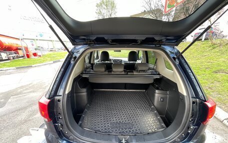 Mitsubishi Outlander III рестайлинг 3, 2018 год, 2 200 000 рублей, 19 фотография