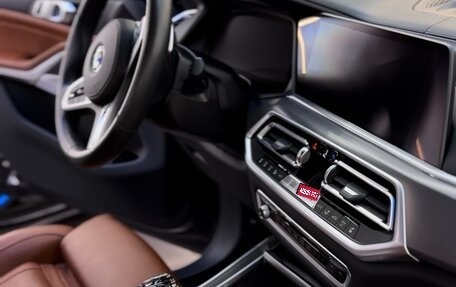 BMW X5, 2021 год, 7 950 000 рублей, 13 фотография