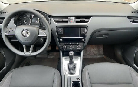 Skoda Octavia, 2017 год, 1 549 000 рублей, 9 фотография