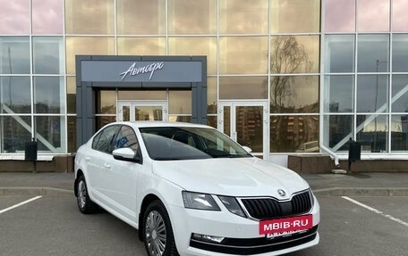 Skoda Octavia, 2017 год, 1 549 000 рублей, 7 фотография
