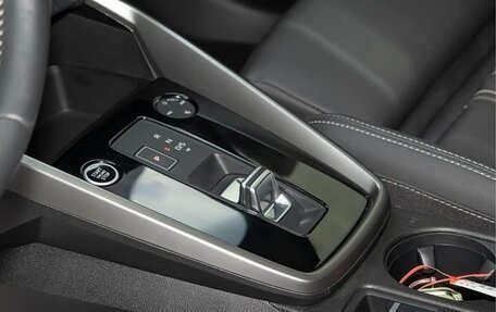 Audi A3, 2023 год, 2 200 000 рублей, 13 фотография