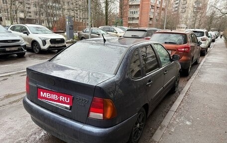 Volkswagen Polo III рестайлинг, 1998 год, 150 000 рублей, 4 фотография