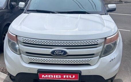 Ford Explorer VI, 2015 год, 1 800 000 рублей, 1 фотография