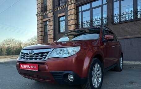 Subaru Forester, 2011 год, 990 000 рублей, 1 фотография