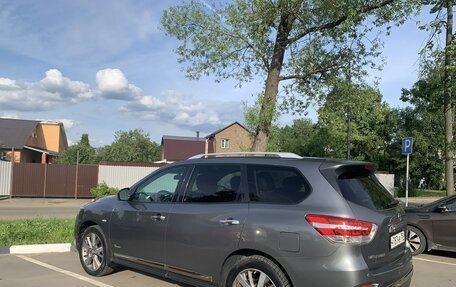 Nissan Pathfinder, 2015 год, 1 700 000 рублей, 13 фотография