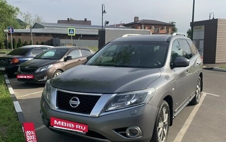 Nissan Pathfinder, 2015 год, 1 700 000 рублей, 11 фотография
