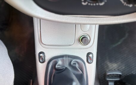 Renault Symbol I, 2004 год, 275 000 рублей, 13 фотография