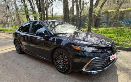 Toyota Camry, 2018 год, 2 095 000 рублей, 5 фотография