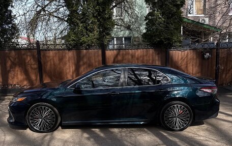 Toyota Camry, 2018 год, 2 095 000 рублей, 9 фотография