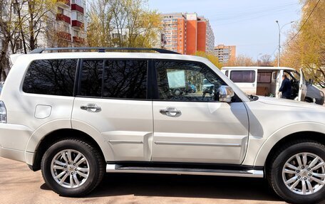 Mitsubishi Pajero IV, 2019 год, 3 500 000 рублей, 5 фотография