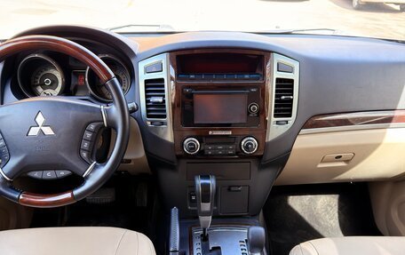 Mitsubishi Pajero IV, 2019 год, 3 500 000 рублей, 9 фотография