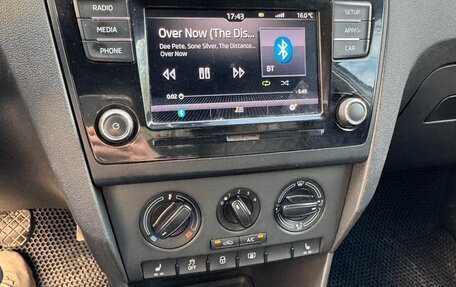 Skoda Rapid I, 2017 год, 1 200 000 рублей, 8 фотография