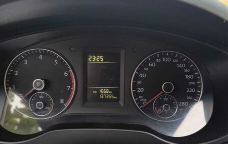 Volkswagen Jetta VI, 2011 год, 550 000 рублей, 14 фотография