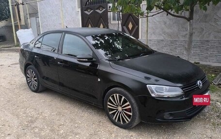 Volkswagen Jetta VI, 2011 год, 550 000 рублей, 3 фотография