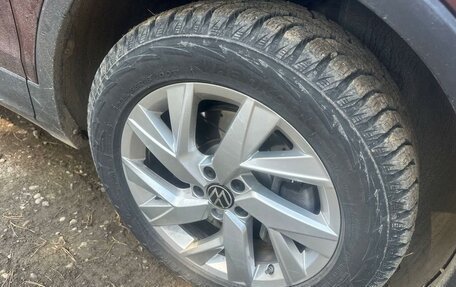 Volkswagen Tiguan II, 2021 год, 3 490 000 рублей, 19 фотография