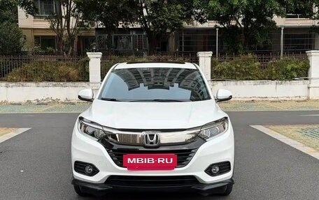 Honda Vezel, 2022 год, 1 610 000 рублей, 2 фотография