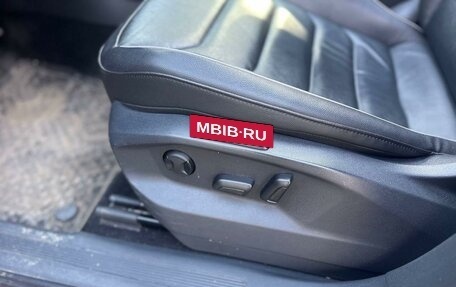 Volkswagen Tiguan II, 2021 год, 3 490 000 рублей, 11 фотография