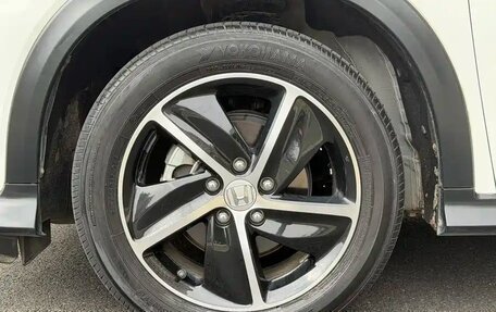 Honda Vezel, 2022 год, 1 610 000 рублей, 9 фотография