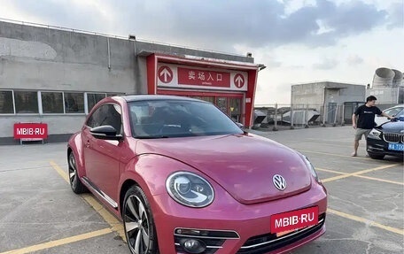 Volkswagen Beetle, 2018 год, 1 270 001 рублей, 3 фотография