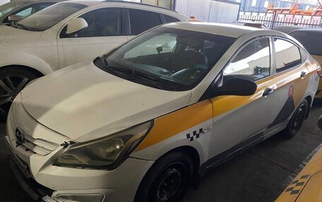 Hyundai Solaris II рестайлинг, 2016 год, 293 250 рублей, 2 фотография