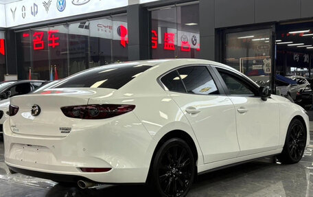 Mazda 3, 2023 год, 1 690 000 рублей, 4 фотография