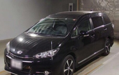 Toyota Wish II, 2017 год, 1 990 000 рублей, 1 фотография