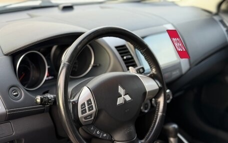 Mitsubishi Outlander III рестайлинг 3, 2009 год, 1 400 000 рублей, 16 фотография