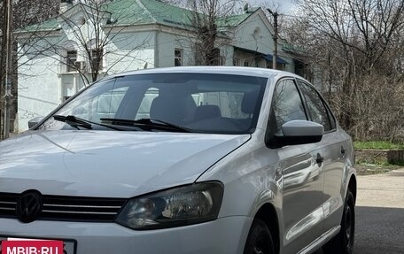Volkswagen Polo VI (EU Market), 2012 год, 700 000 рублей, 9 фотография