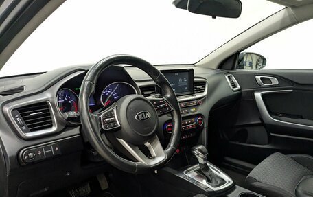 KIA cee'd III, 2019 год, 1 640 000 рублей, 7 фотография