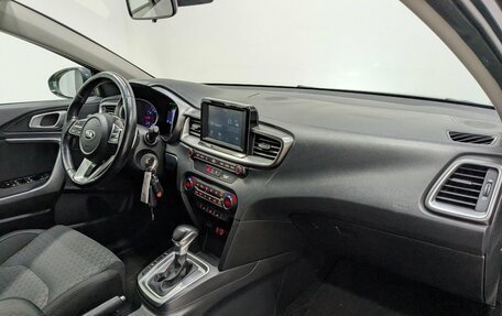 KIA cee'd III, 2019 год, 1 640 000 рублей, 15 фотография